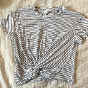 LUSH (boutique) Black and White Striped Short Sleeve Shirt size M.